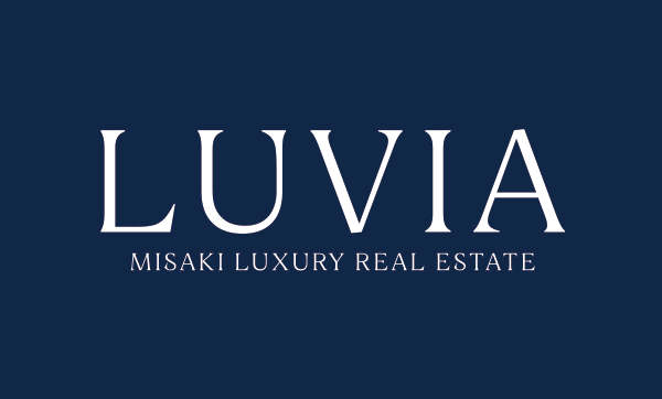 LUVIAロゴ